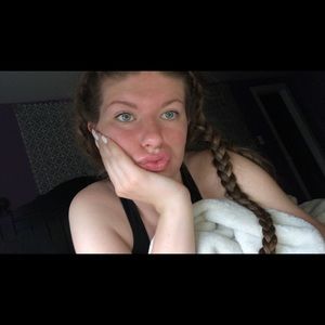 Meet your Posher, Katelyn